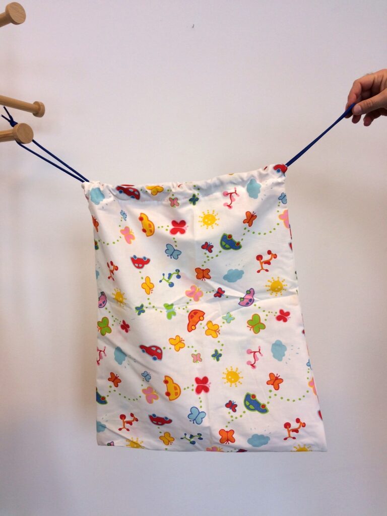 ein bunter Spielzeugsack